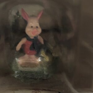 Disney Tiny Kingdom Piglet Figurine